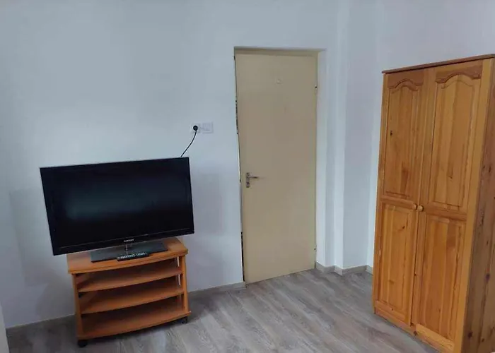 Casa de Férias Schoenes Mit Grossem Pool 1200 M Zum Balaton *